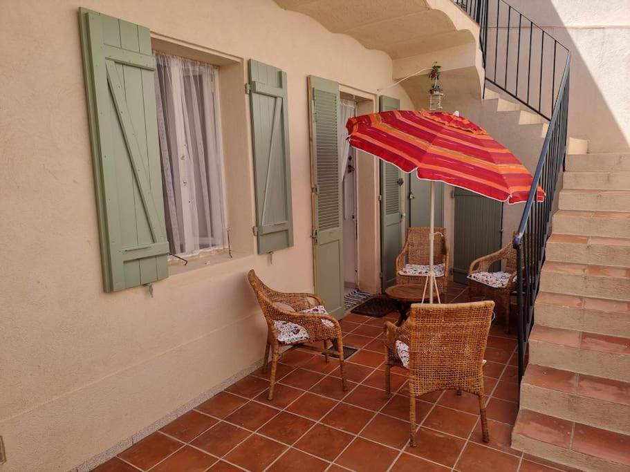 - La Porquerollaise Holiday home